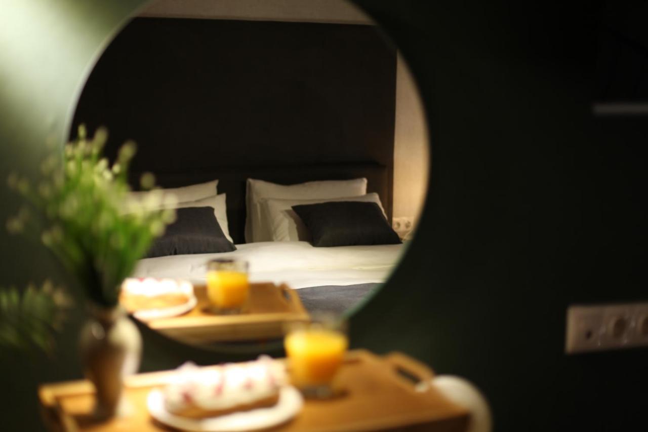 Luxury Inn Tbilisi Eksteriør bilde